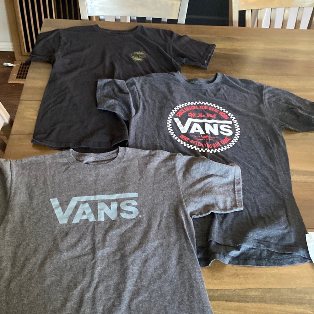 BUNDLE 3 VANS SHIRTS